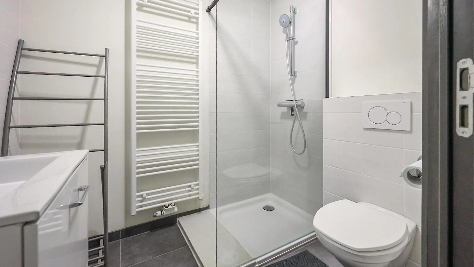 Residentie Crystal Ref 99 Apartment Ostend Belgium